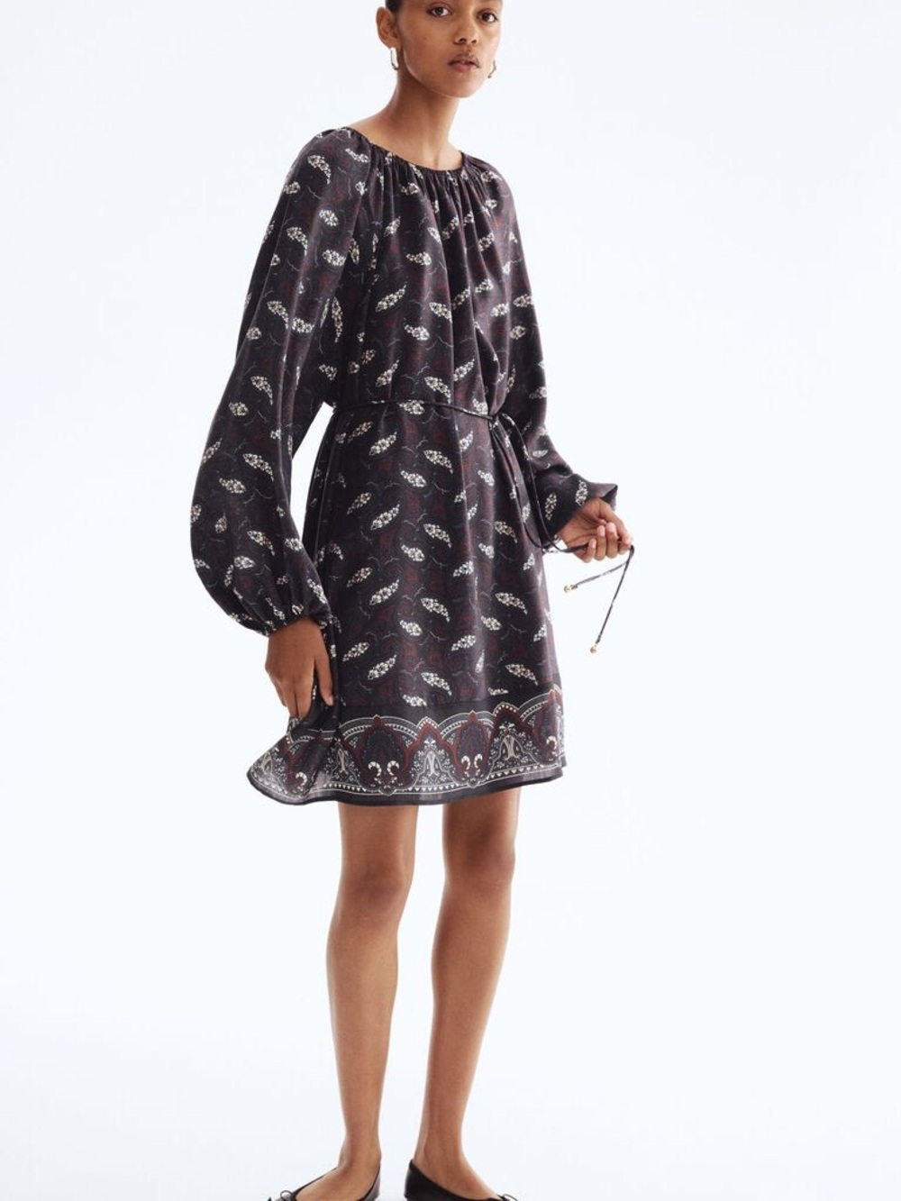 H&M Black Printed Long-Sleeve Mini Dress